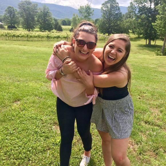 Meet your Posher, Lyss - Picture 1 of 1